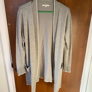 Light weight cardigan